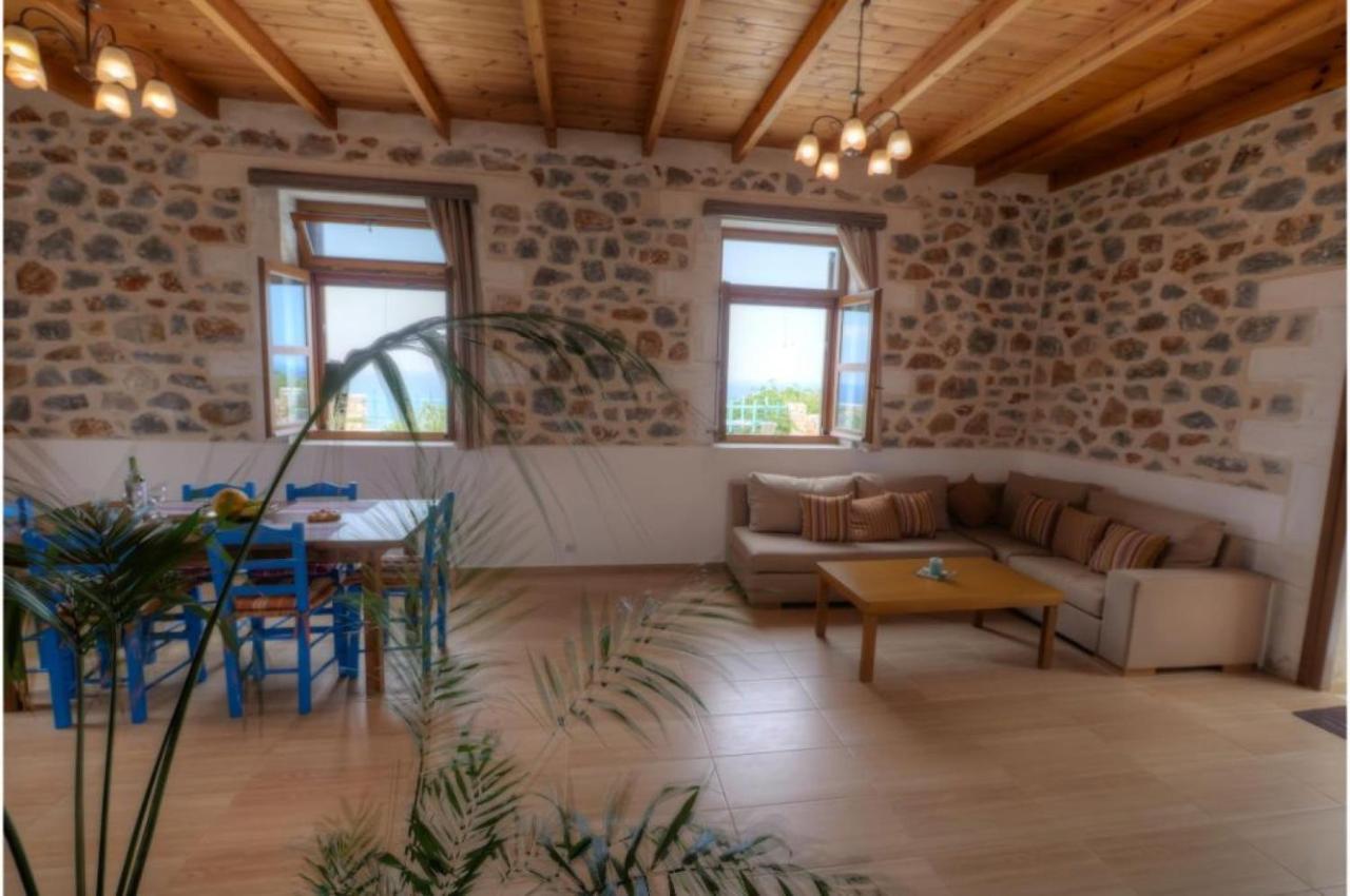 Stone Villa I In Petres Petres  Zewnętrze zdjęcie